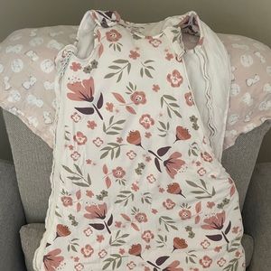 Gunamuna sleep sack